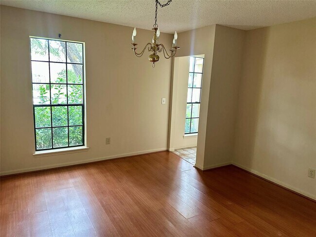 Building Photo - 4423 Canadian River Dr