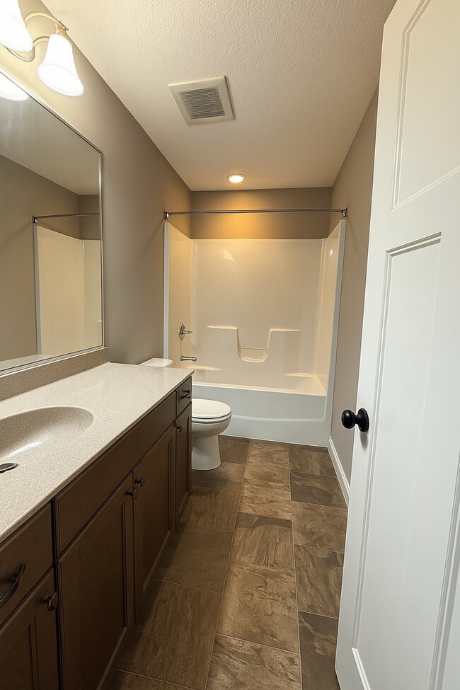 Building Photo - Beautifully Spacious 4bed 3.5bath Home, in...