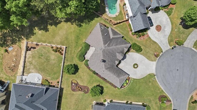 Building Photo - 210 Masters View Ct