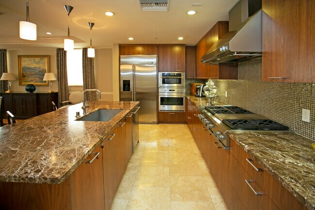 Building Photo - 476 Caruso Ave