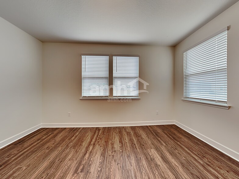 Building Photo - 1274 Heavenly Dr