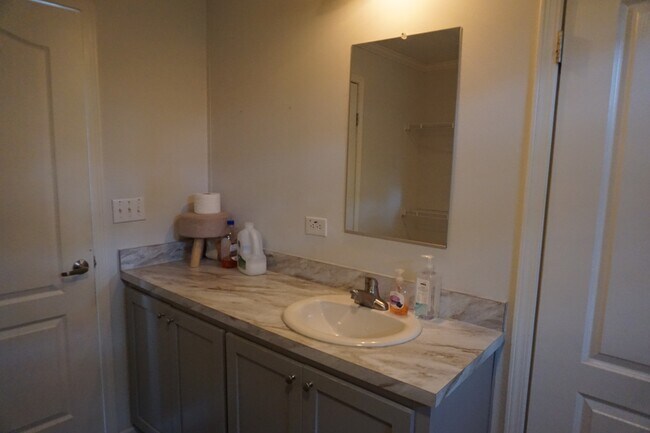 Building Photo - 4656 Eagle Way