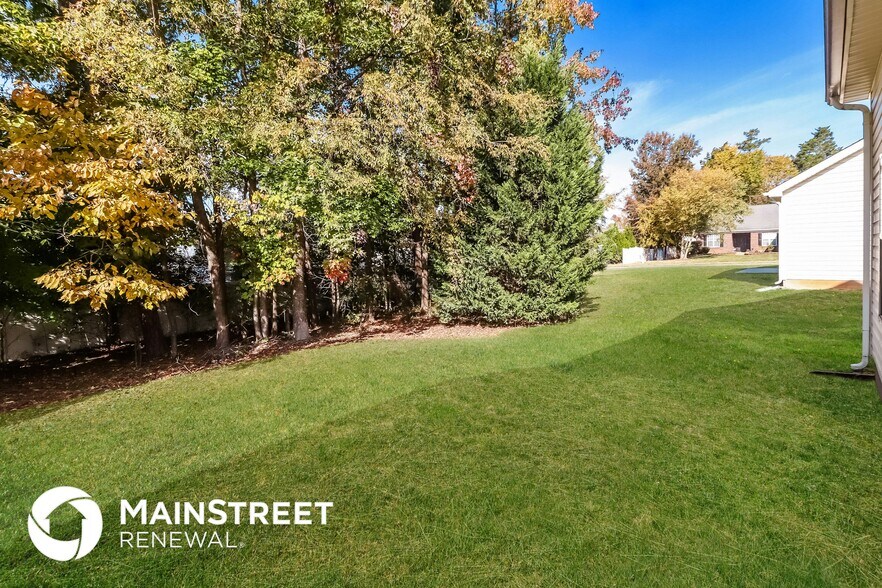 Building Photo - 11713 Placer Maple Ln