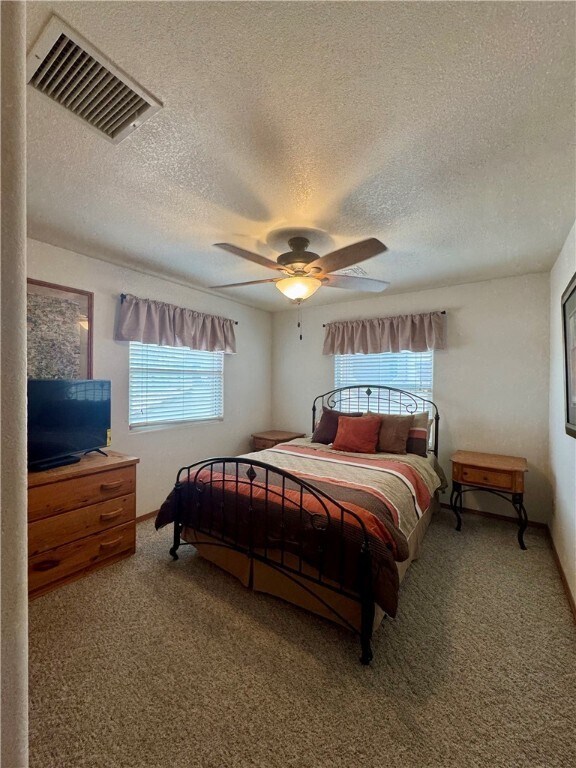 Building Photo - 10641 S River Terrace Dr