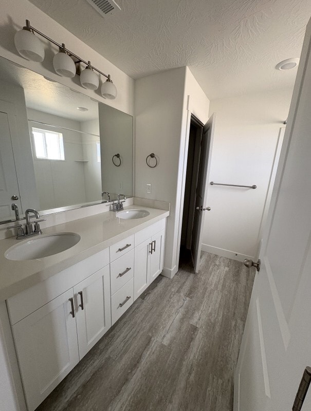 Building Photo - 2019 E Canyonlands Ln