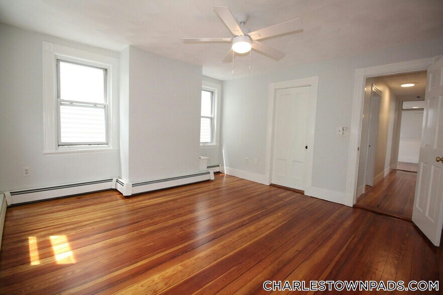 Building Photo - 12 Albion Pl