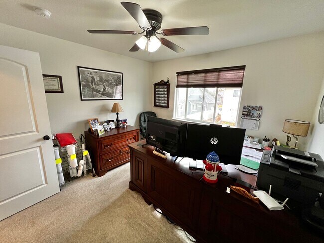 Building Photo - Spacious 4 Bed, 2 1/2 Bath House in Berthoud!
