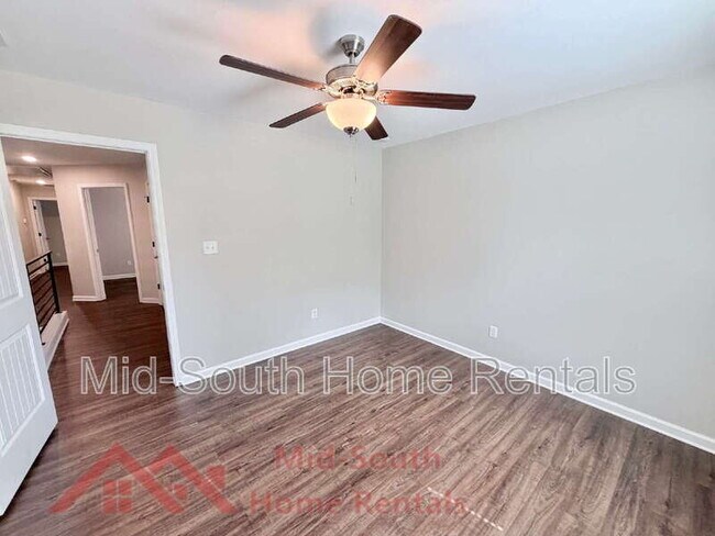 Building Photo - 82 N Rembert St