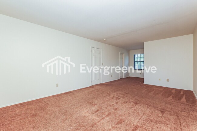 Building Photo - 6858 Charlesgate Rd