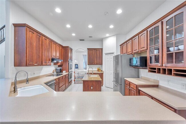 Building Photo - 1507 W Windhorst Rd