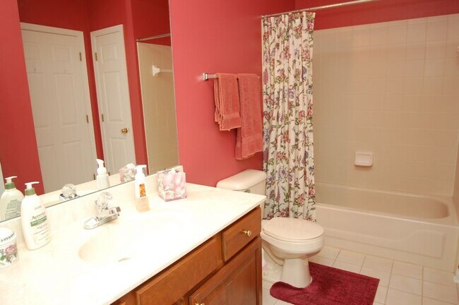 Building Photo - 8336 Verbena Ln