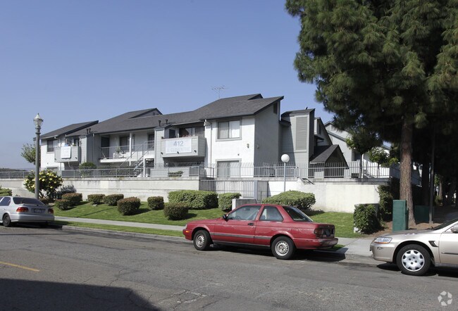 Primary Photo - Parkview Terrace Apartments
