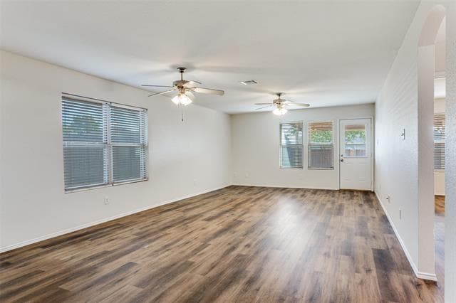 Building Photo - 2529 Castle Pines Dr