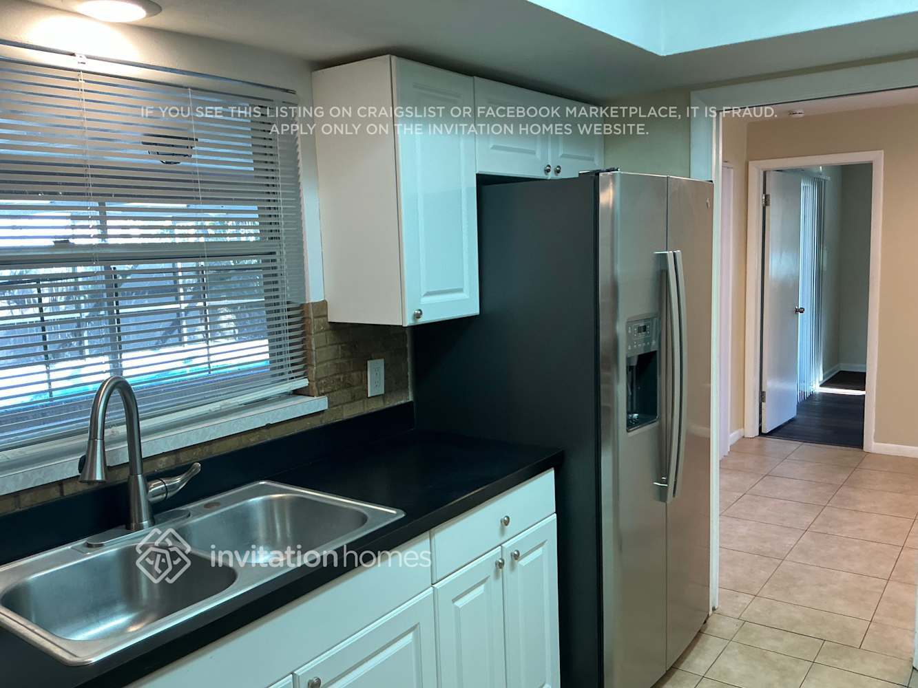 Building Photo - 1007 Macrae Ave