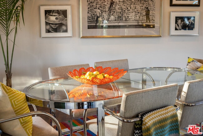 Building Photo - 3340 Durand Dr