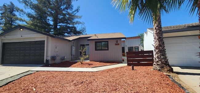 Building Photo - 5347 Bingham Ct