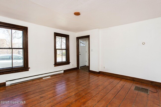 Building Photo - 55 Franklin St