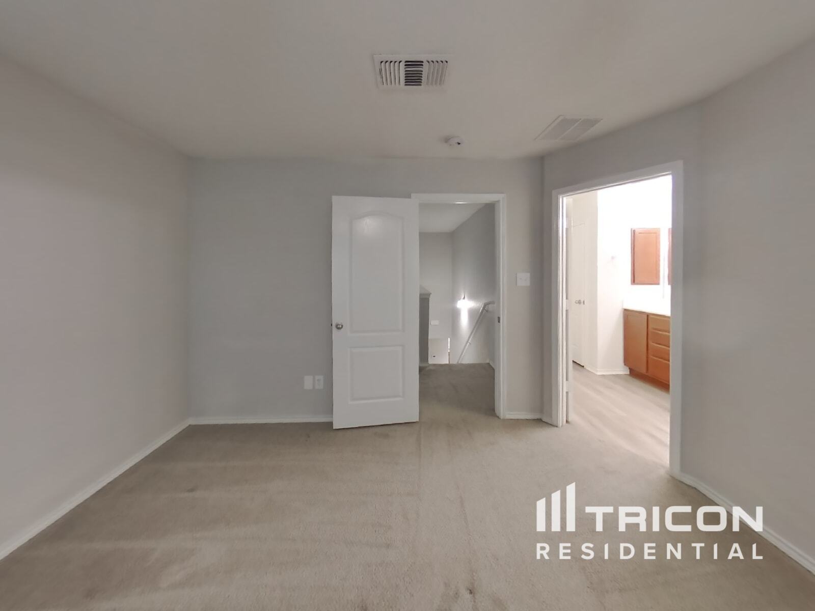 Building Photo - 4407 Ivan Dr