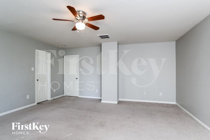Building Photo - 6523 Bluestone Springs Ln