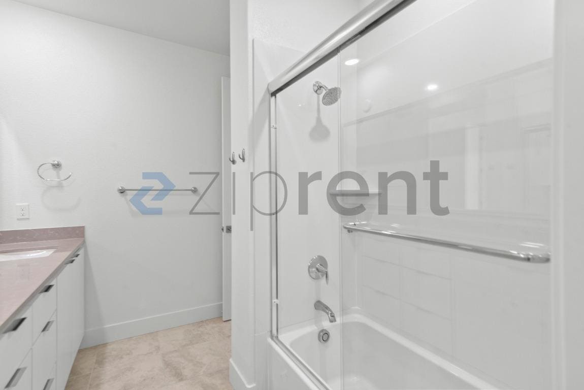 Building Photo - 1107 Lorenzini Lp