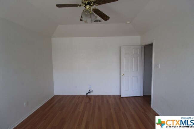 Building Photo - 4209 Adobe Dr