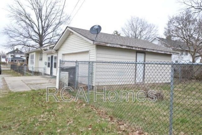Building Photo - 1265 Burdsal Pkwy