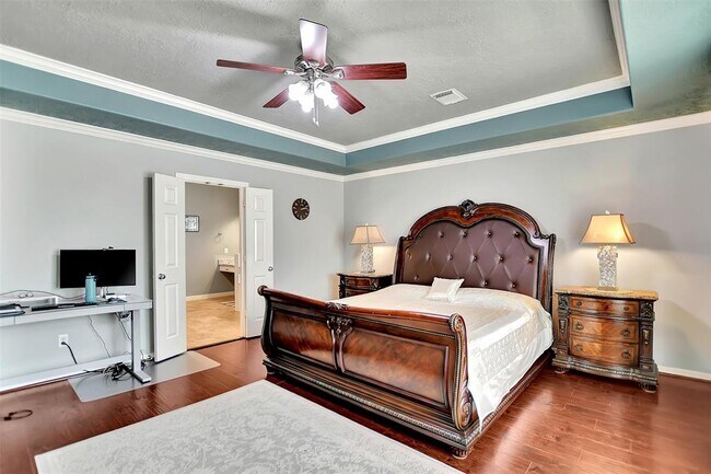 Building Photo - 1119 Sopris Dr