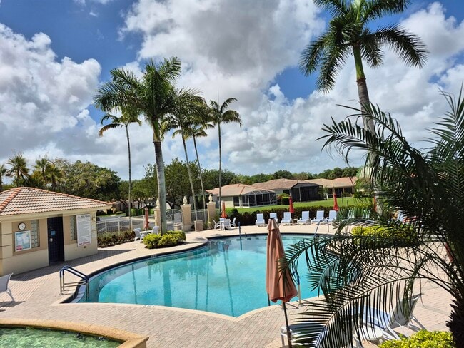 Building Photo - 12654 Via Ravenna