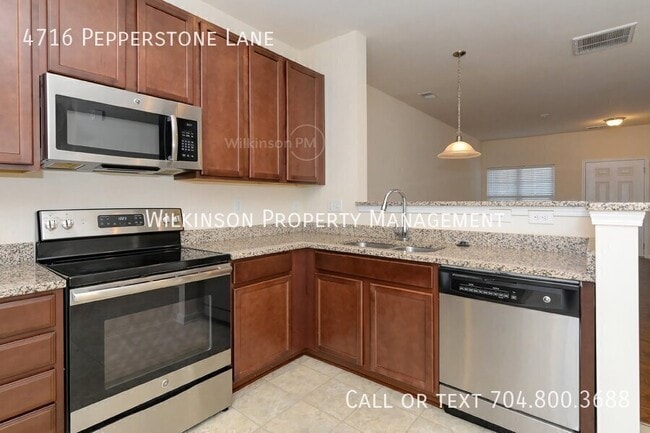 Building Photo - 4716 Pepperstone Ln