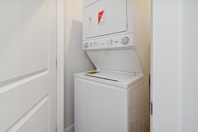 Building Photo - 1164 Terrace St