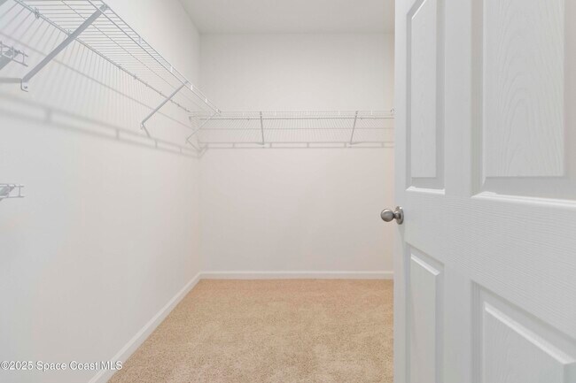 Building Photo - 7144 Topaz Dr