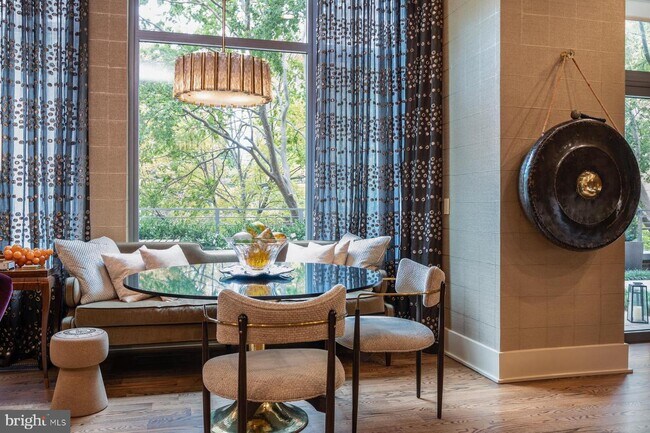 Building Photo - 601 N Fairfax St