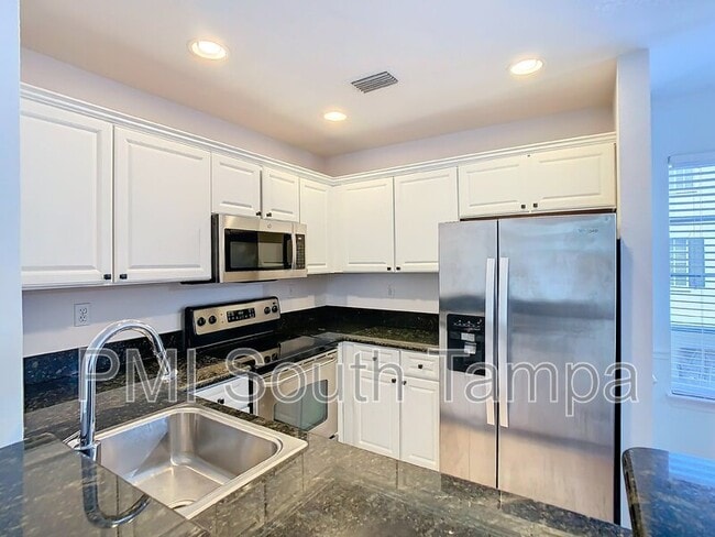 Building Photo - 5220 Beach Breeze Ct