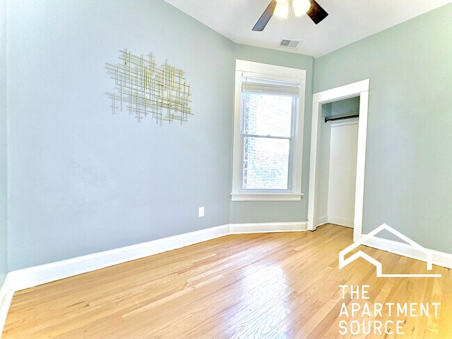Building Photo - 3927 N Whipple St