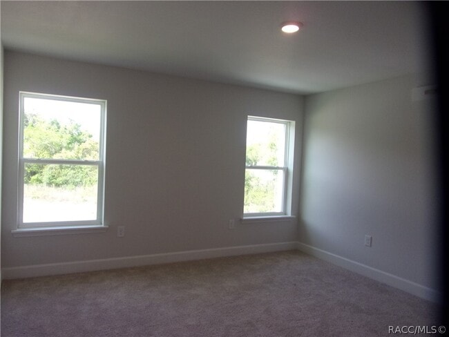 Building Photo - 215 Bittern Lp