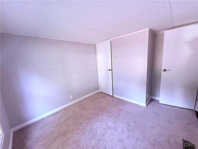 Building Photo - 68 Bingham Rd