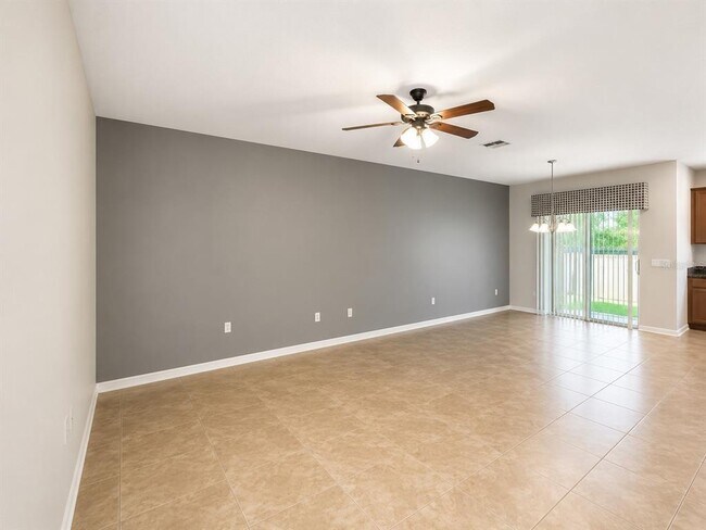 Building Photo - 5602 Rutherford Pl