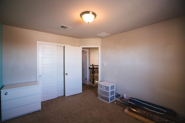 Building Photo - 11700 Harpster Bend