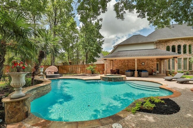 Building Photo - 13011 Far Point Manor Ct