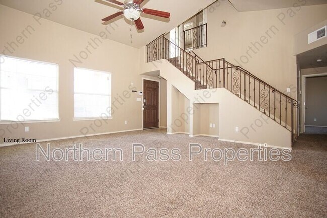 Building Photo - 12945 Hueco Hill Dr