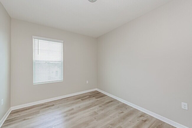 Building Photo - 10135 Mangrove Well Rd