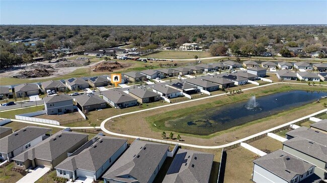 Building Photo - 1485 Effra Wy