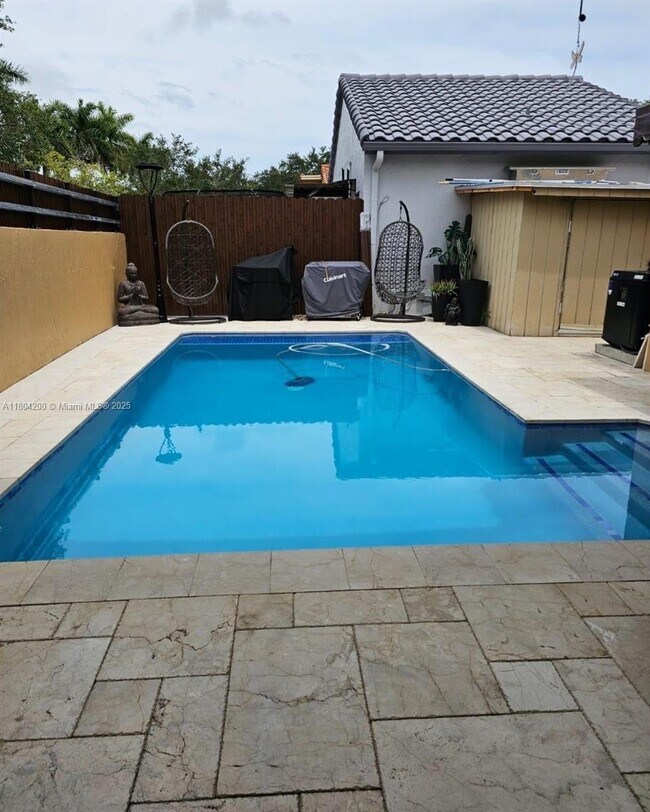 Building Photo - 11232 SW 159th Pl