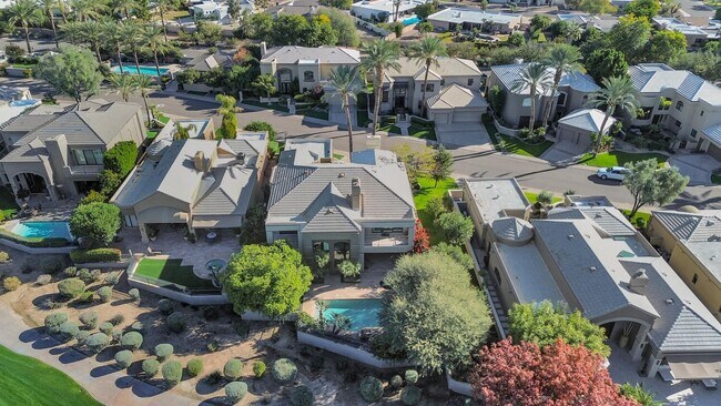 Building Photo - 7878 E Gainey Ranch Rd