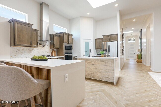 Building Photo - 15321 Promise Ct