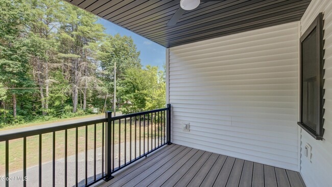Building Photo - 246 Woods Hollow Rd