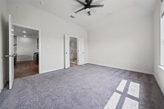 Building Photo - 2500 Forest Creek Dr