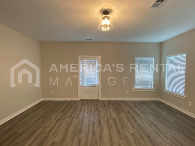 Building Photo - Home for Rent in Brookwood... COMING SOON!