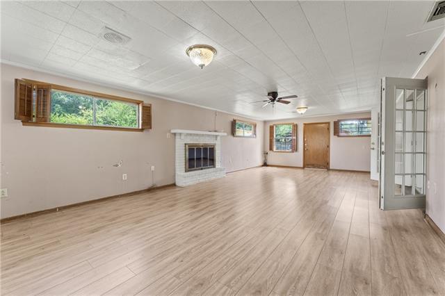 Building Photo - 116 Sherry Dr