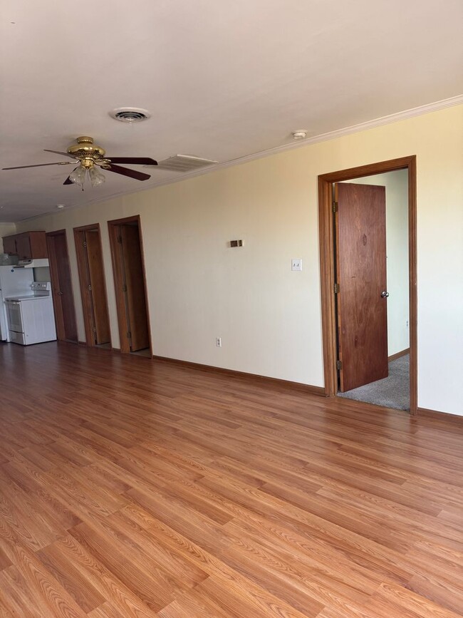 Building Photo - 3 bedroom apartment for rent in Manteo